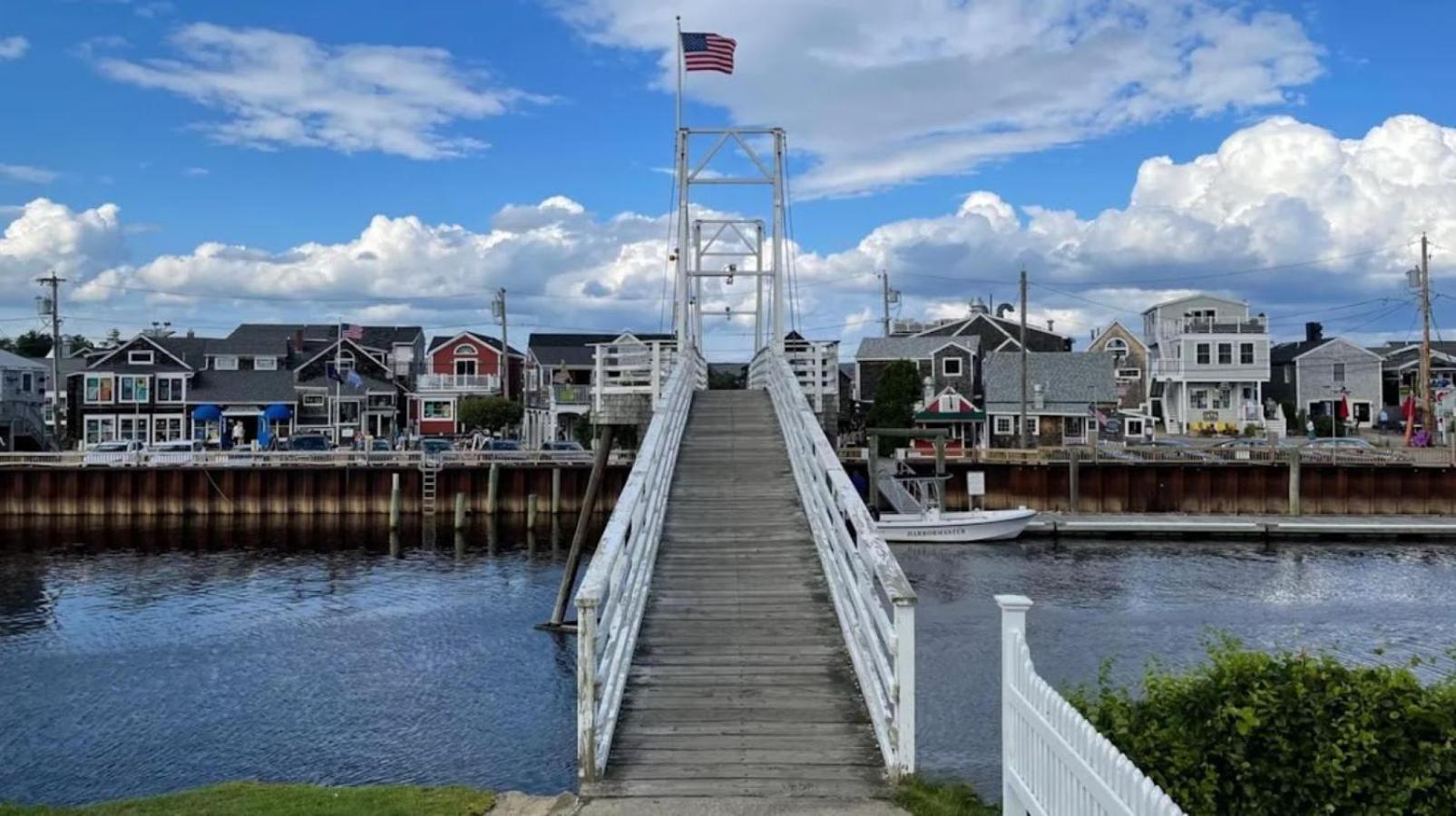 Perkins Cove Oceanfront Cottage Оганкит Экстерьер фото