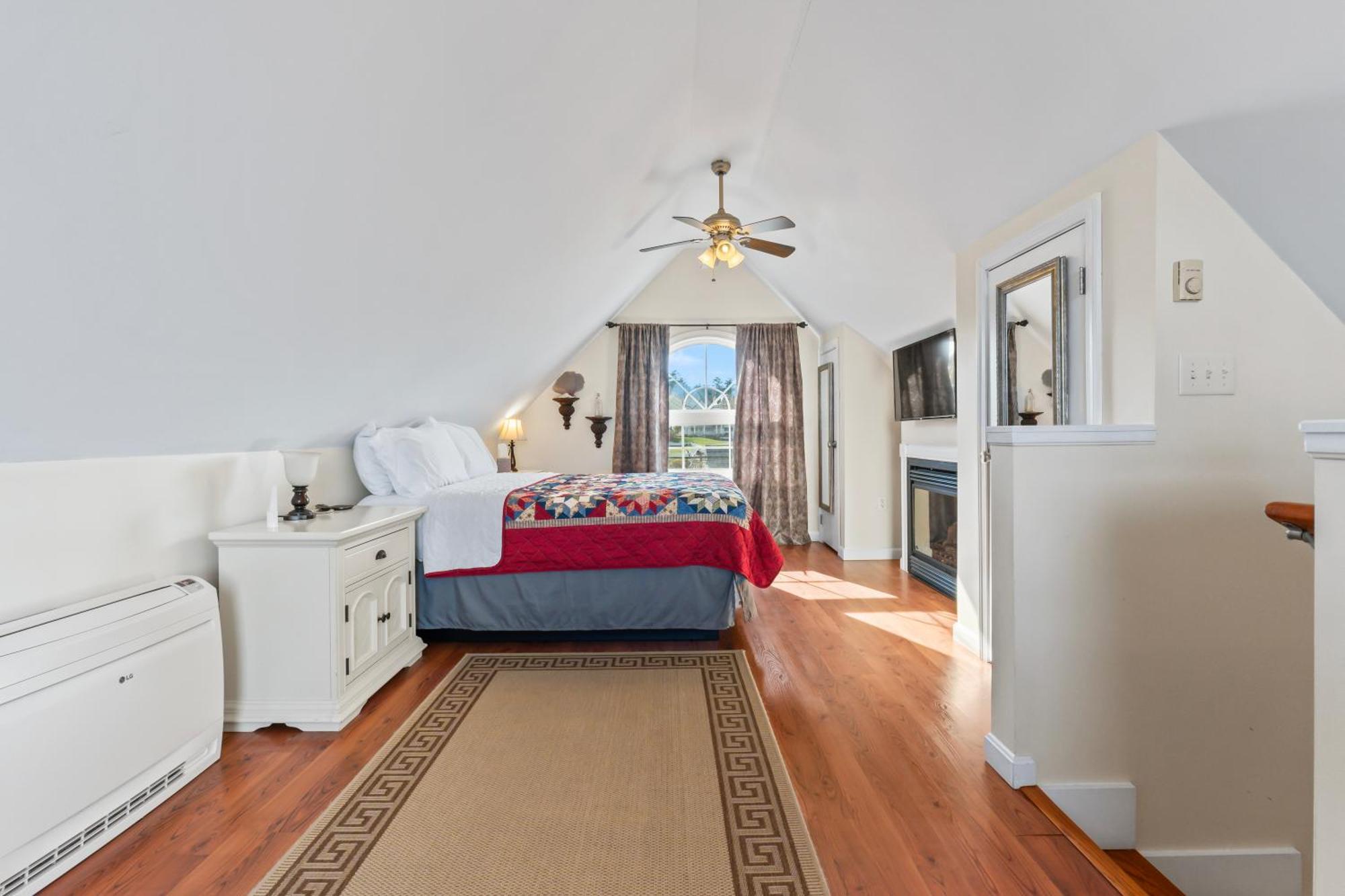 Perkins Cove Oceanfront Cottage Оганкит Экстерьер фото