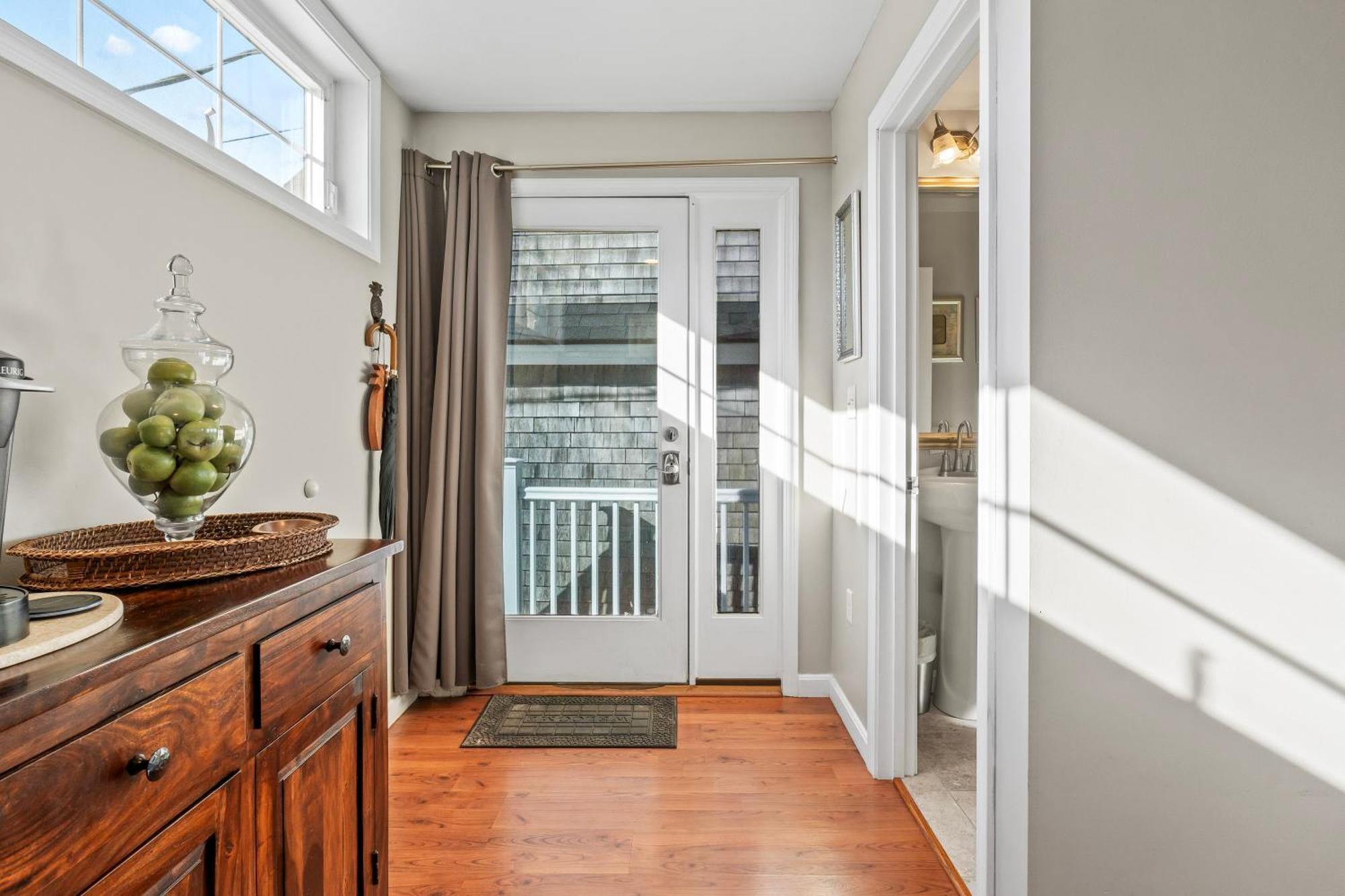 Perkins Cove Oceanfront Cottage Оганкит Экстерьер фото