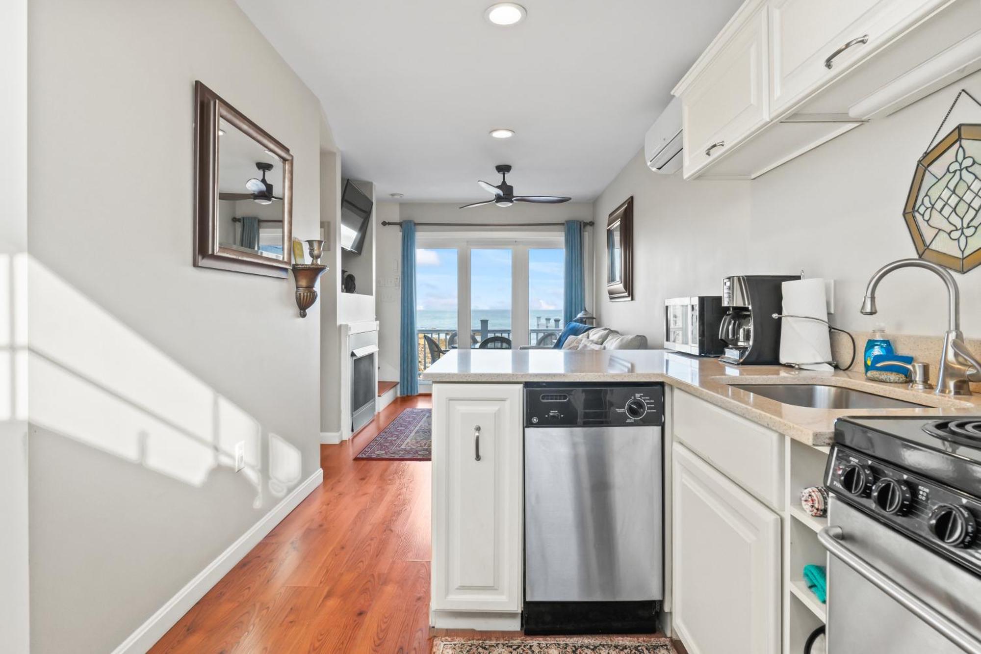 Perkins Cove Oceanfront Cottage Оганкит Экстерьер фото