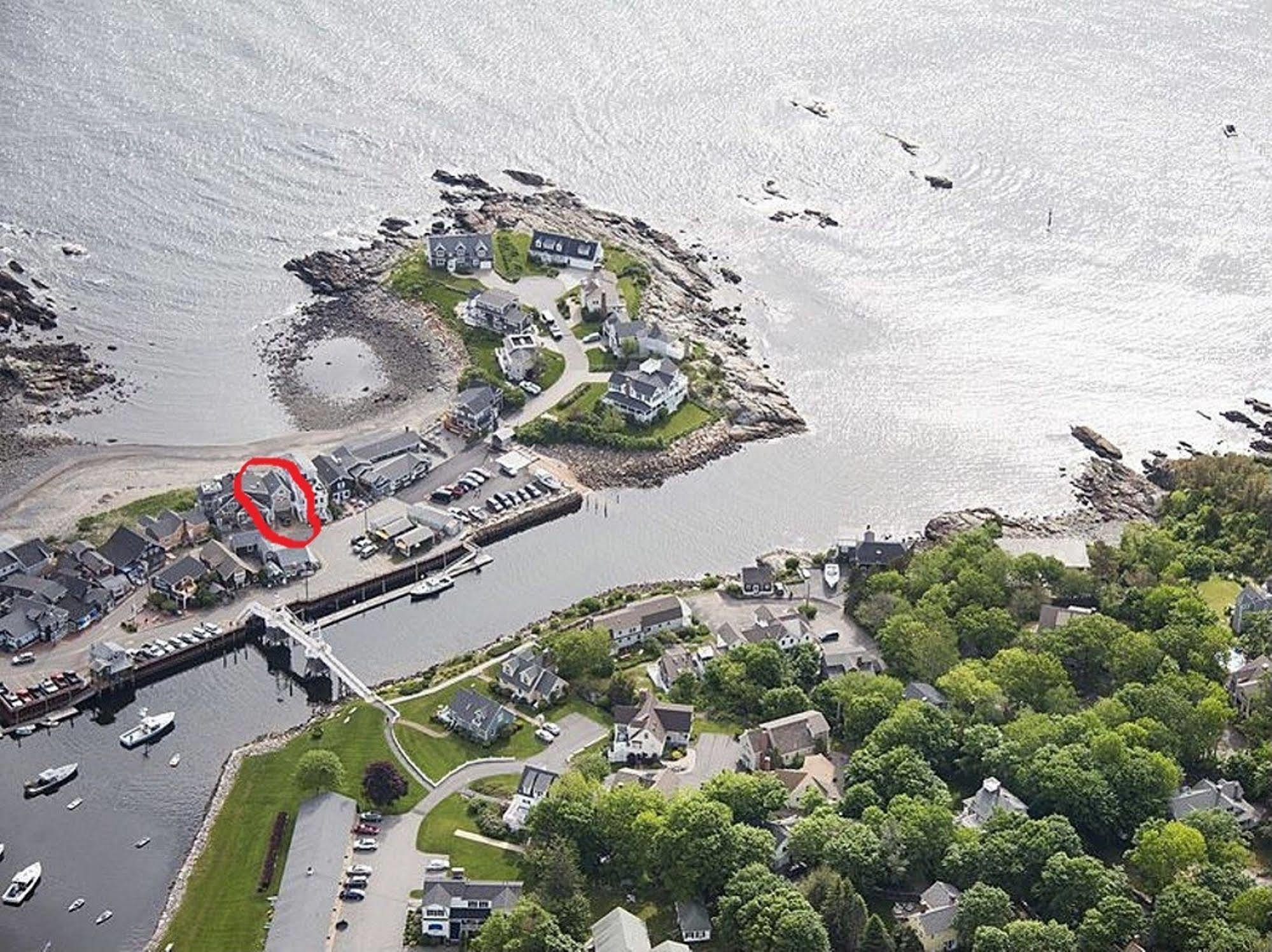 Perkins Cove Oceanfront Cottage Оганкит Экстерьер фото